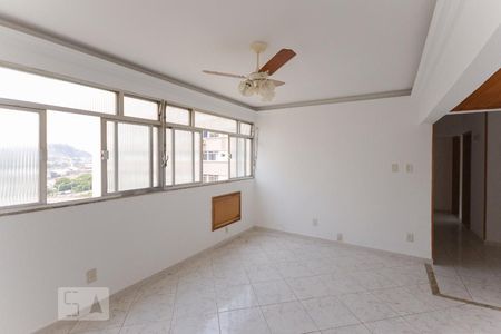 Sala de apartamento para alugar com 3 quartos, 70m² em Estácio, Rio de Janeiro