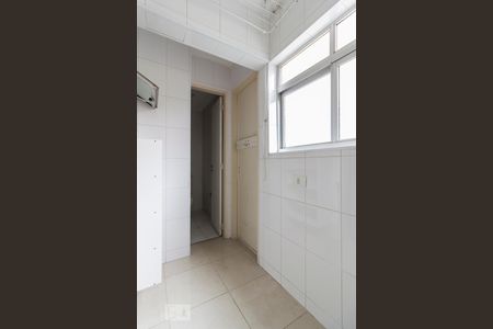 Apartamento para alugar com 70m², 3 quartos e 1 vagaÁrea de serviço