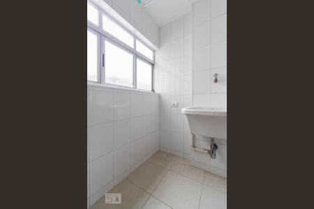 Apartamento para alugar com 70m², 3 quartos e 1 vagaÁrea de serviço