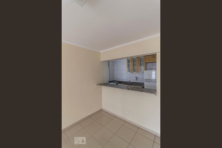 Sala de apartamento para alugar com 3 quartos, 70m² em Vila Pompéia, São Paulo