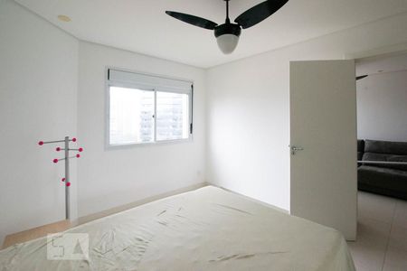 Suíte de apartamento para alugar com 1 quarto, 52m² em Vila Olímpia, São Paulo