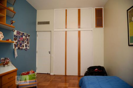 Apartamento à venda com 300m², 4 quartos e 2 vagasQuarto 1