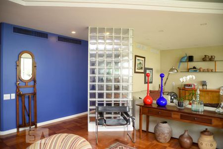 Apartamento à venda com 300m², 4 quartos e 2 vagasSala