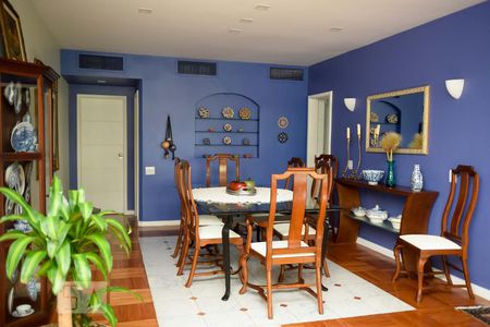 Apartamento à venda com 300m², 4 quartos e 2 vagasSala