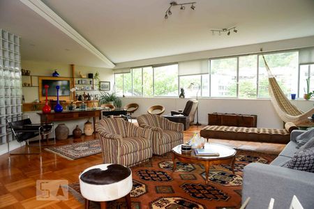 Sala de apartamento à venda com 4 quartos, 300m² em Leblon, Rio de Janeiro