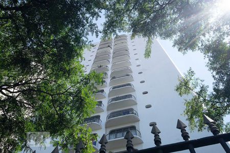 Apartamento à venda com 70m², 2 quartos e 1 vagaFachada