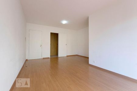 Sala de apartamento à venda com 2 quartos, 70m² em Vila Madalena, São Paulo