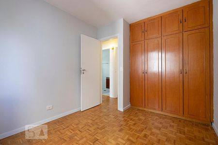 Quarto 1 de apartamento à venda com 2 quartos, 70m² em Vila Madalena, São Paulo
