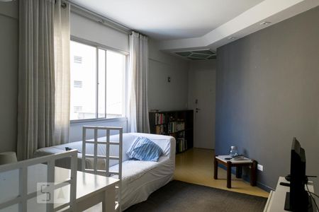 Sala de apartamento para alugar com 2 quartos, 70m² em Aclimação, São Paulo