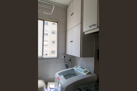 Área de serviço de apartamento para alugar com 2 quartos, 70m² em Aclimação, São Paulo