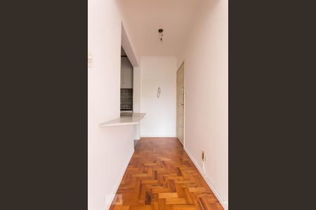 Corredor de apartamento para alugar com 1 quarto, 56m² em Jardim Paulista, São Paulo