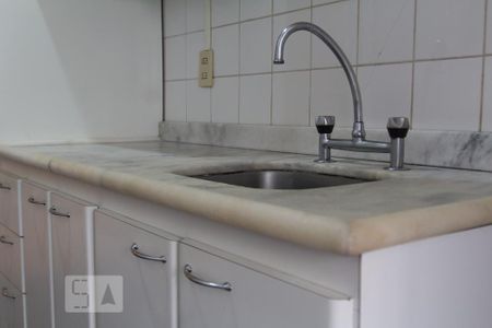 Cozinha (Pia) de apartamento para alugar com 3 quartos, 68m² em Vila Andrade, São Paulo