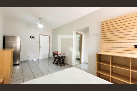 Sala / Quarto de apartamento para alugar com 1 quarto, 40m² em Centro, Campinas