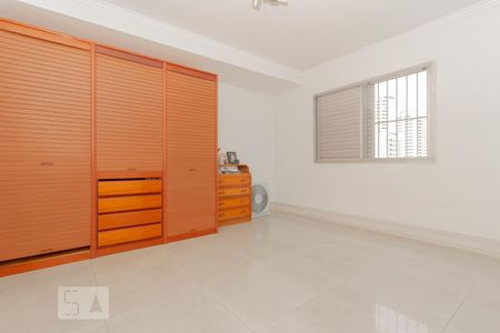 Apartamento à venda com 148m², 3 quartos e 1 vagaQuarto 2