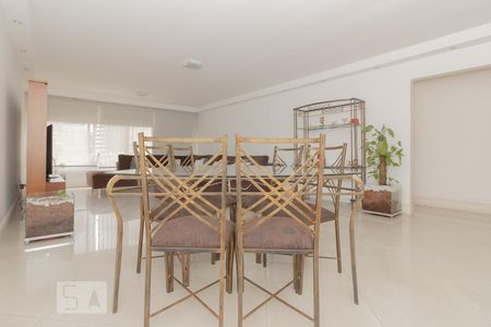 Apartamento à venda com 148m², 3 quartos e 1 vagaSala