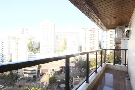 Varanda Sala de apartamento à venda com 4 quartos, 250m² em Vila Andrade, São Paulo