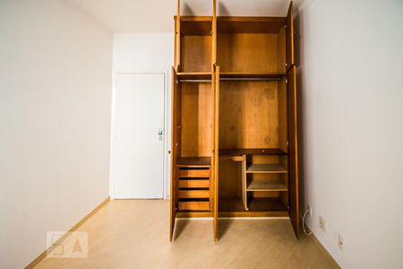 Apartamento à venda com 173m², 4 quartos e 2 vagasQuarto 1