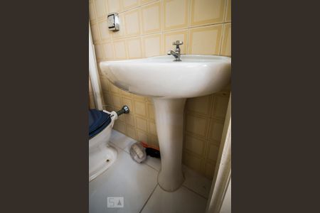 Apartamento à venda com 173m², 4 quartos e 2 vagasBanheiro de Serviço