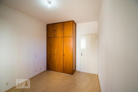 Apartamento à venda com 173m², 4 quartos e 2 vagasQuarto 2