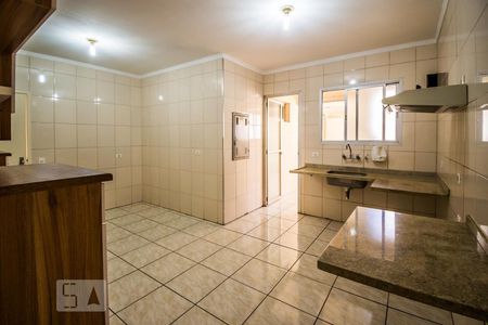 Apartamento à venda com 173m², 4 quartos e 2 vagasCozinha