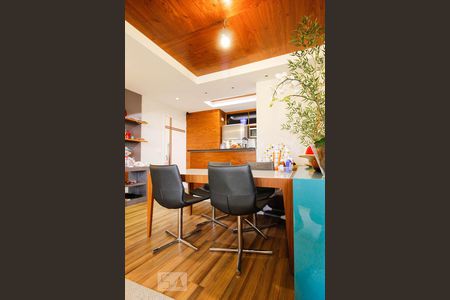 Apartamento para alugar com 63m², 2 quartos e 1 vaga Apartamento para alugar com 63m², 2 quartos e 1 vagaSala/Sala de jantar