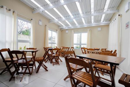 Apartamento para alugar com 63m², 2 quartos e 1 vaga Apartamento para alugar com 63m², 2 quartos e 1 vagaChurrasqueira