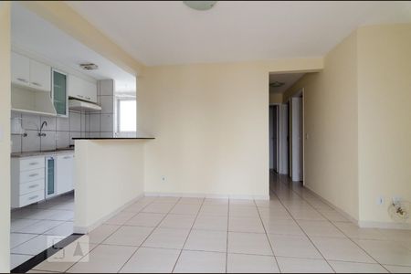 Sala de apartamento à venda com 3 quartos, 70m² em Vila Nova, Campinas