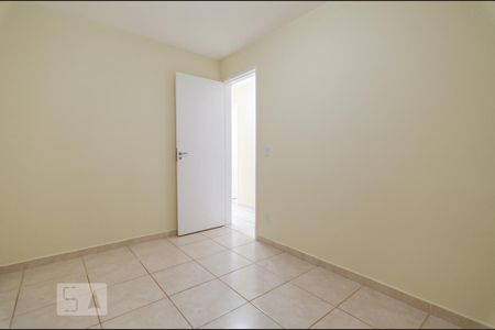 Apartamento à venda com 70m², 3 quartos e 1 vagaQuarto 2