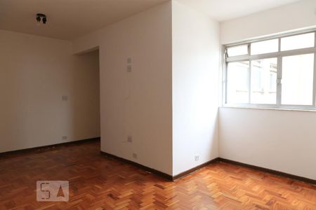 Apartamento à venda com 76m², 2 quartos e sem vagaSala