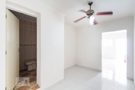 Sala de casa para alugar com 2 quartos, 80m² em Bosque da Saúde, São Paulo
