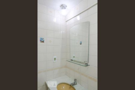 Apartamento à venda com 50m², 1 quarto e sem vagaBanheiro