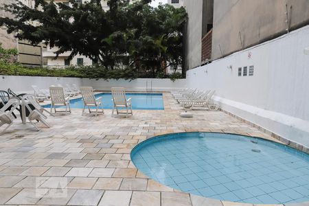 Apartamento à venda com 50m², 1 quarto e sem vagaPiscina