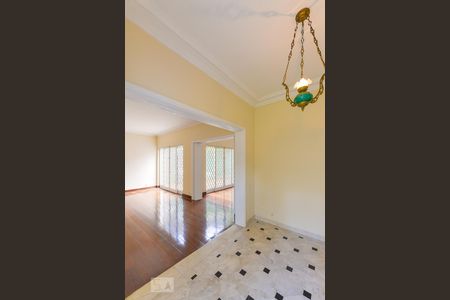 Hall Entrada de casa à venda com 3 quartos, 350m² em Vila Madalena, São Paulo