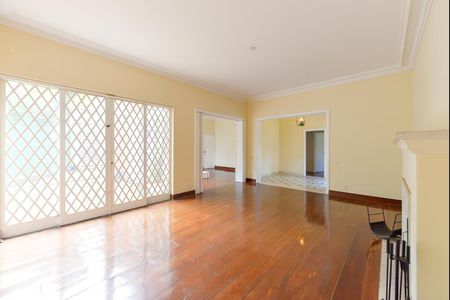 Sala de casa à venda com 3 quartos, 350m² em Vila Madalena, São Paulo