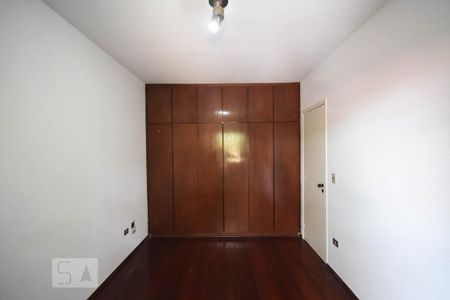 Quarto 1 de apartamento para alugar com 2 quartos, 74m² em Butantã, São Paulo