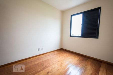Apartamento para alugar com 135m², 3 quartos e 2 vagasQuarto 2