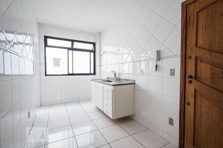 Apartamento para alugar com 135m², 3 quartos e 2 vagasCozinha