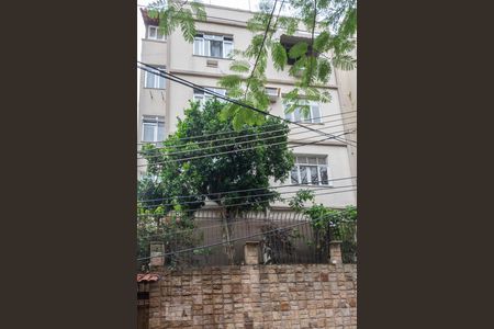 Apartamento à venda com 65m², 2 quartos e sem vagaFachada do prédio