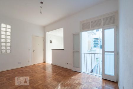 Sala de apartamento à venda com 2 quartos, 65m² em Cosme Velho, Rio de Janeiro