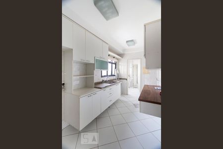 Apartamento à venda com 98m², 3 quartos e 2 vagasCozinha