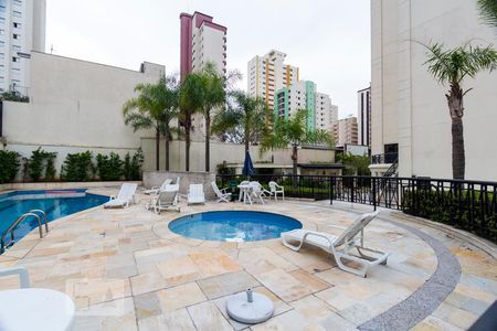 Apartamento à venda com 98m², 3 quartos e 2 vagasPiscina