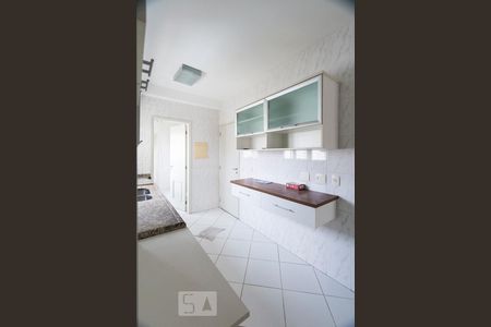 Apartamento à venda com 98m², 3 quartos e 2 vagasCozinha