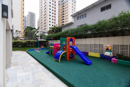 Apartamento à venda com 98m², 3 quartos e 2 vagasPlayground