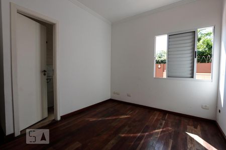 Suite de casa à venda com 4 quartos, 240m² em Fazenda Morumbi, São Paulo