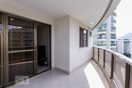 Varanda de apartamento para alugar com 2 quartos, 68m² em Jacarepaguá, Rio de Janeiro