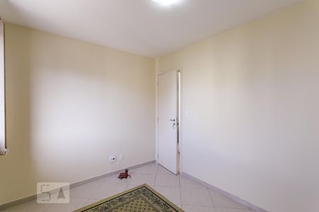 Apartamento para alugar com 68m², 2 quartos e 1 vagaQuarto