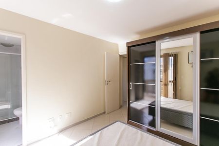Apartamento para alugar com 68m², 2 quartos e 1 vagaSuíte
