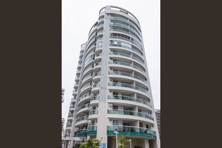 Apartamento para alugar com 68m², 2 quartos e 1 vagaFachada