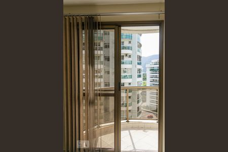 Apartamento para alugar com 68m², 2 quartos e 1 vagaSuíte