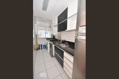 Apartamento para alugar com 70m², 2 quartos e 2 vagasCozinha e Área de Serviço